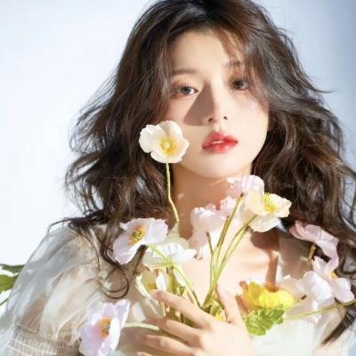 八零偷听女儿心声，全家逆天改命